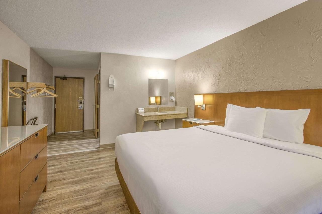Rodeway Inn Каскейд Экстерьер фото