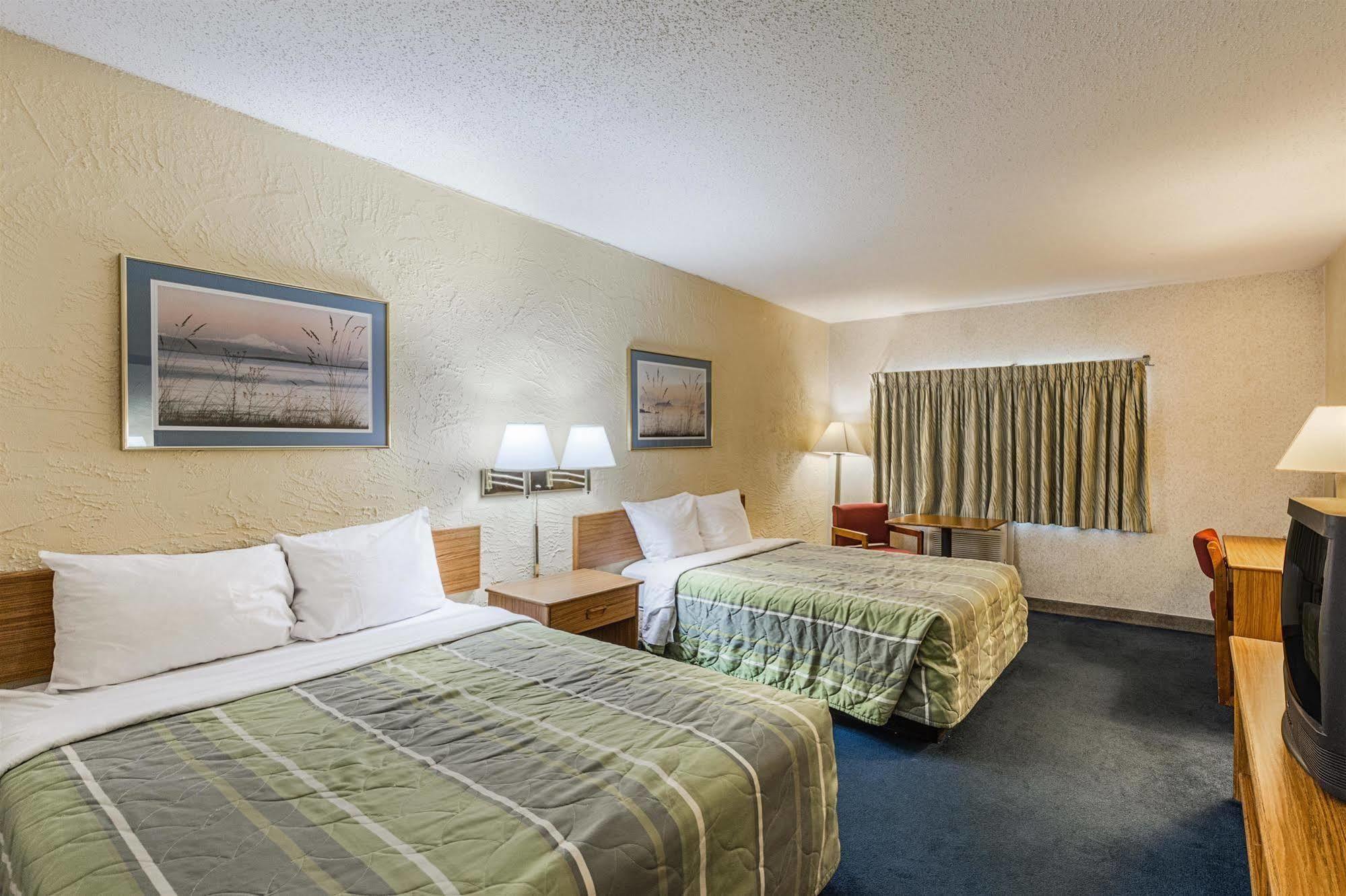 Rodeway Inn Каскейд Экстерьер фото