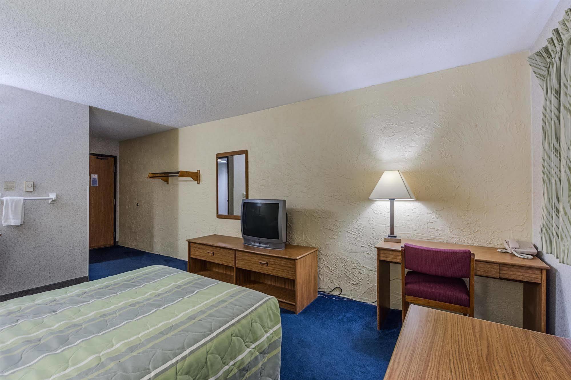 Rodeway Inn Каскейд Экстерьер фото