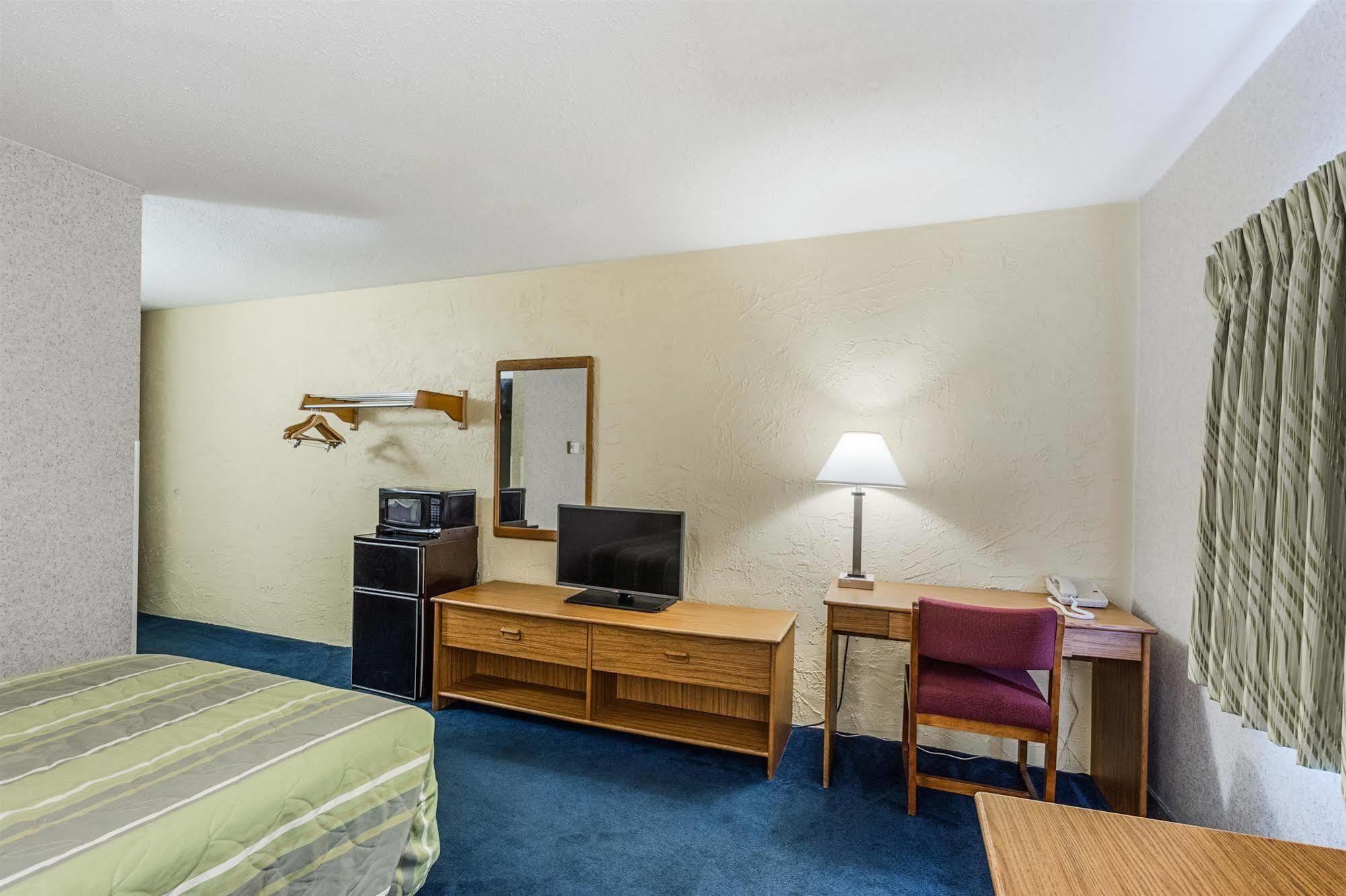 Rodeway Inn Каскейд Экстерьер фото